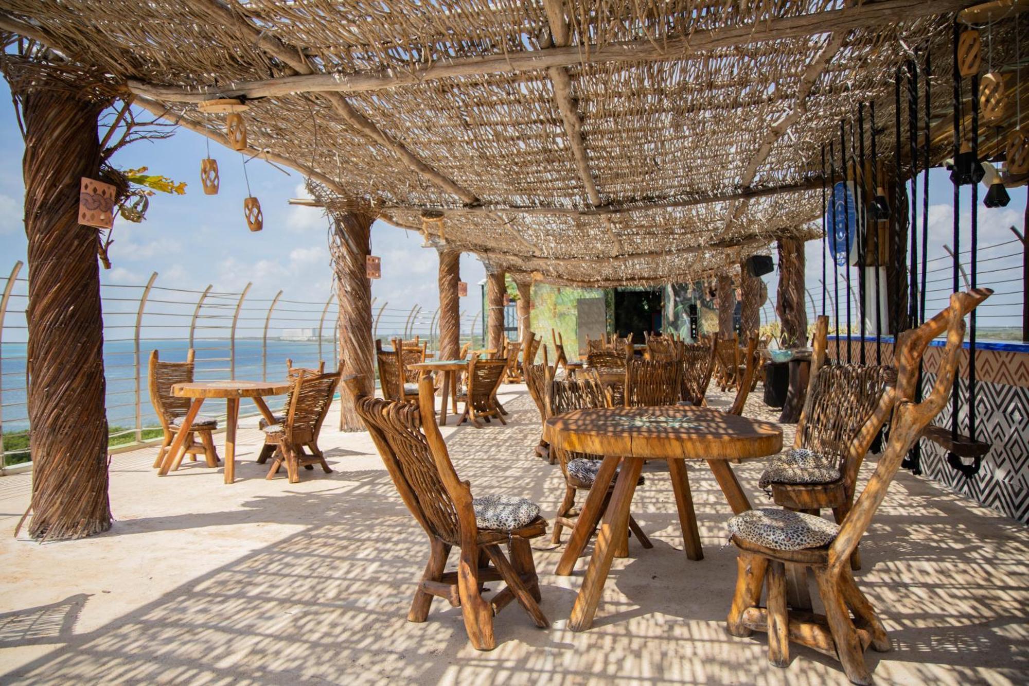 Akuazul Resorts Adults Only Cancún Exterior foto
